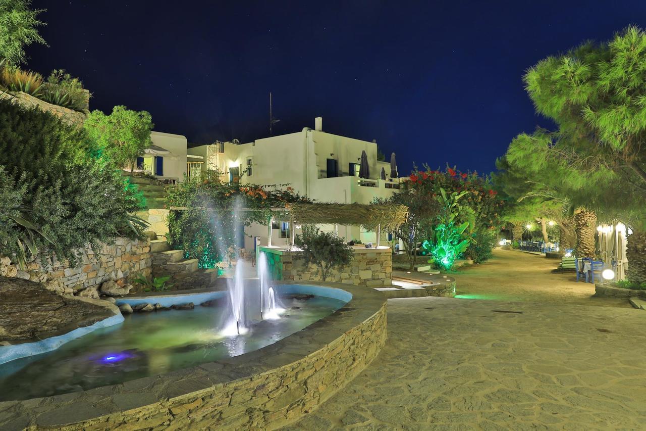 Filoxenia By Grispos Villas Schoinoussa Exteriör bild